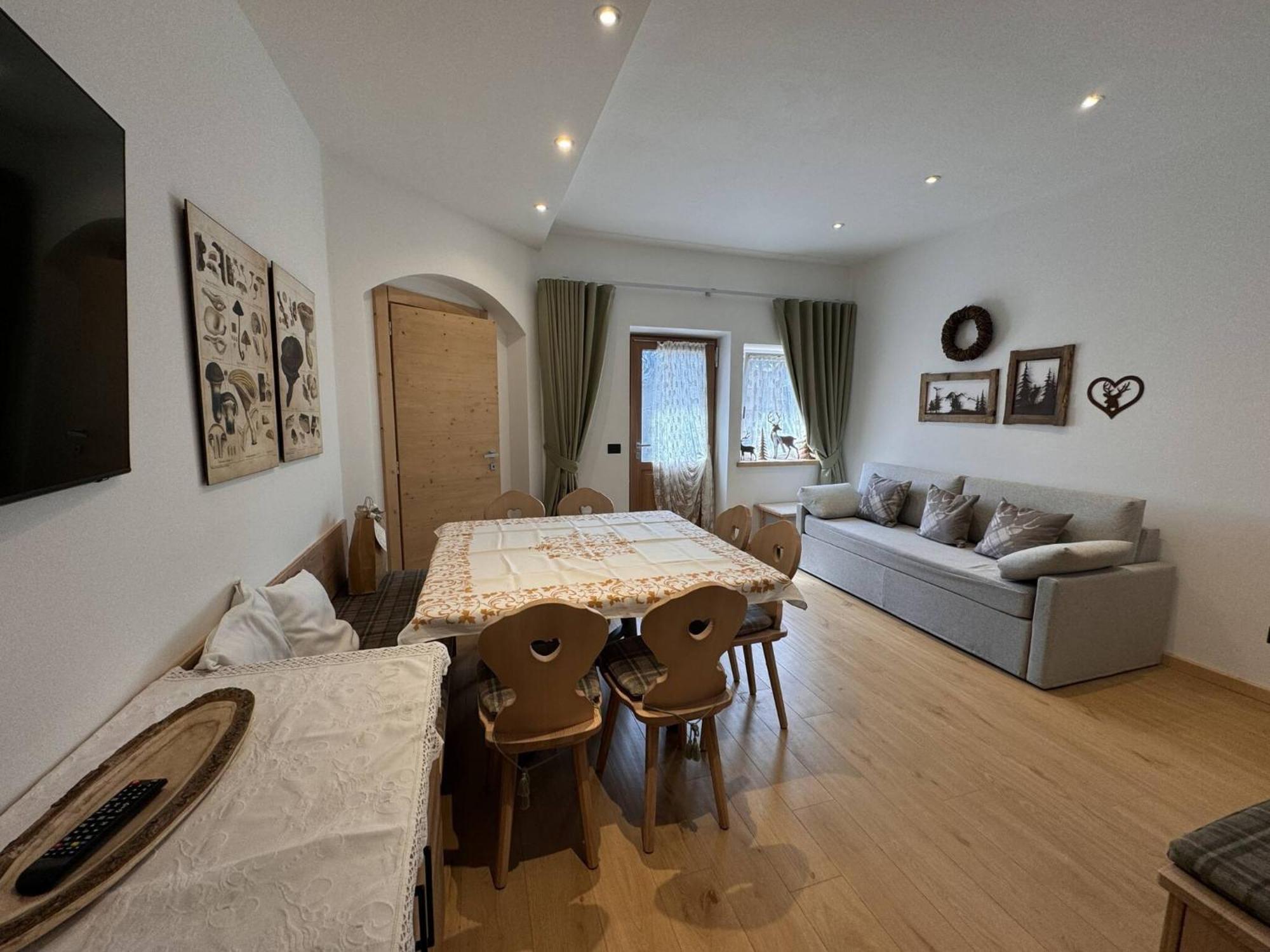 Appartamento Continental - 8 Posti Letto San Vito di Cadore Exterior photo