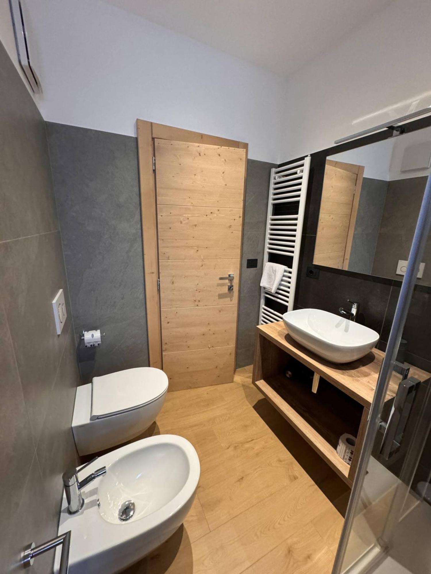 Appartamento Continental - 8 Posti Letto San Vito di Cadore Exterior photo